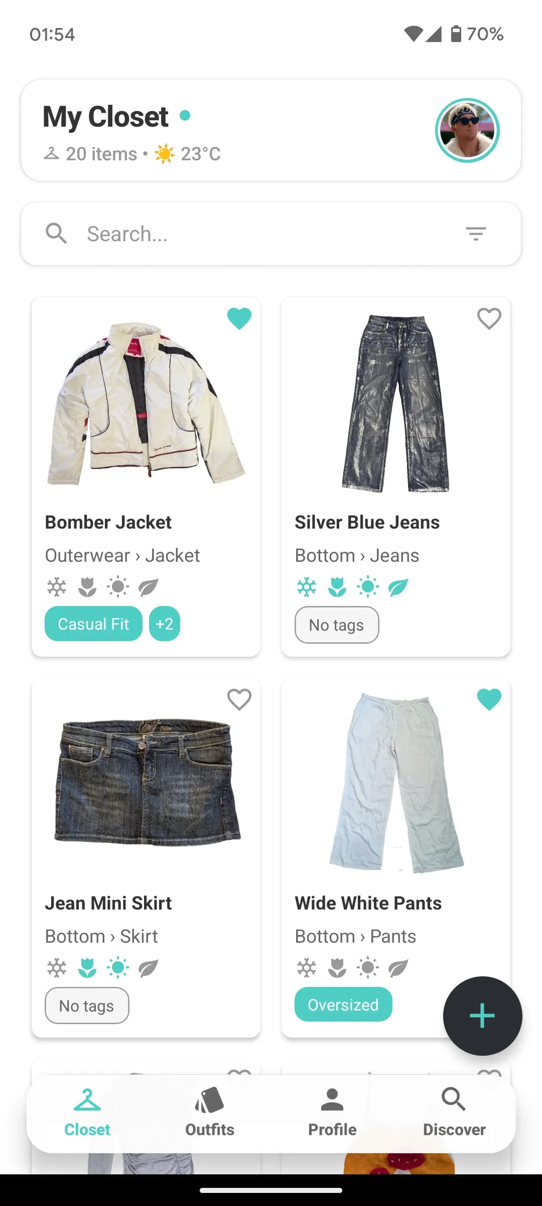 Loomi app interface preview
